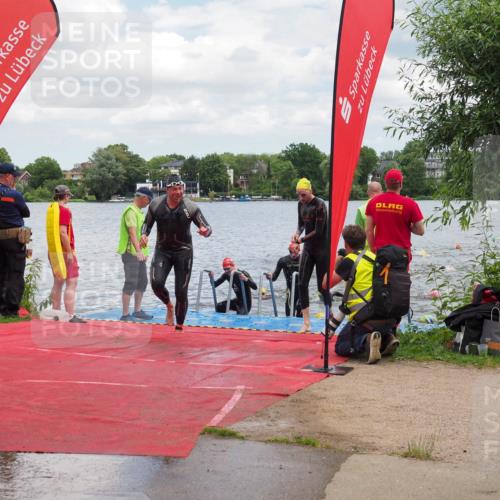 16.06.2024 - 7 Türme Triathlon KatJ http://msf.ph/oto/6317358 16.06.2024 11:53:29 Schwimmen 309, 325, 346, 381, 397, 398, 441, 445, 450, 456, 472, 489, 520, 539, 572, 584, 593, 614, 620 meine-sportfotos.de