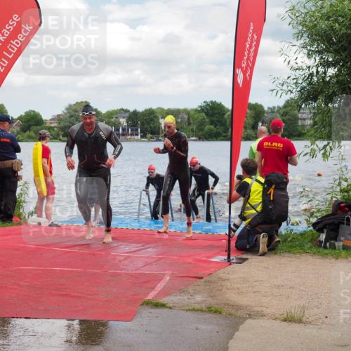 16.06.2024 - 7 Türme Triathlon KatJ http://msf.ph/oto/6317378 16.06.2024 11:53:29 Schwimmen 309, 325, 346, 381, 397, 398, 441, 445, 450, 456, 472, 489, 520, 539, 572, 584, 593, 614, 620 meine-sportfotos.de