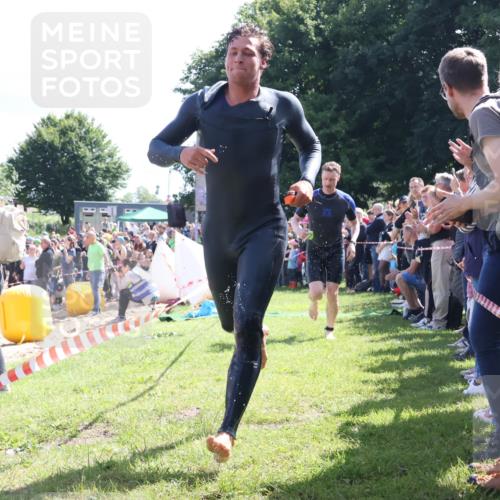 16.06.2024 - 26. Vierlanden-Triathlon Lena Gebhardt http://msf.ph/oto/6317382 16.06.2024 10:54:43 Schwimmen 273, 305, 331, 273, 305, 331 meine-sportfotos.de