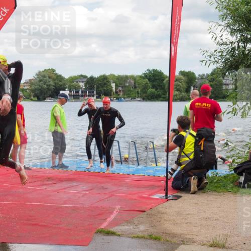 16.06.2024 - 7 Türme Triathlon KatJ http://msf.ph/oto/6317385 16.06.2024 11:53:31 Schwimmen 309, 325, 346, 381, 397, 398, 441, 445, 450, 456, 472, 489, 520, 539, 572, 584, 593, 620 meine-sportfotos.de