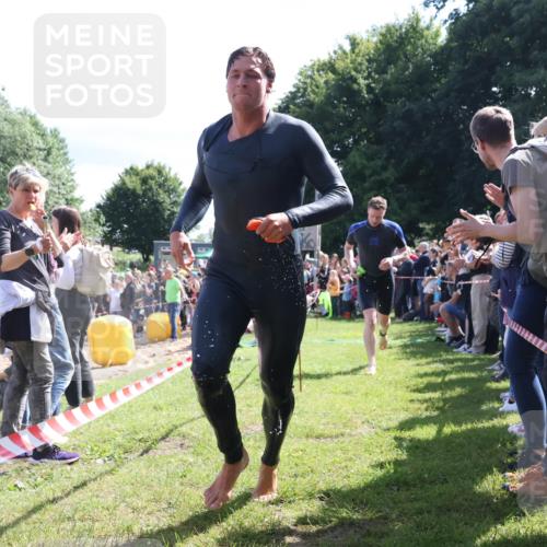 16.06.2024 - 26. Vierlanden-Triathlon Lena Gebhardt http://msf.ph/oto/6317386 16.06.2024 10:54:44 Schwimmen 273, 305, 331, 273, 305, 331 meine-sportfotos.de