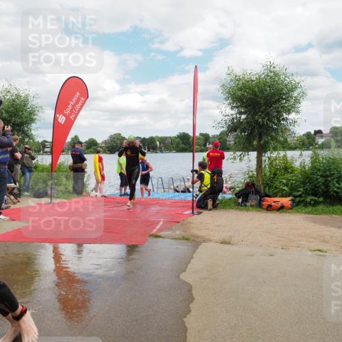 16.06.2024 - 7 Türme Triathlon KatJ http://msf.ph/oto/6317411 16.06.2024 11:53:36 Schwimmen 133, 309, 325, 346, 381, 397, 398, 445, 450, 456, 472, 520, 539, 572, 584, 593, 620 meine-sportfotos.de