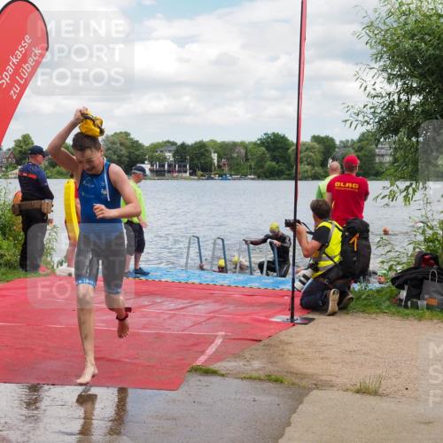 16.06.2024 - 7 Türme Triathlon KatJ http://msf.ph/oto/6317420 16.06.2024 11:53:38 Schwimmen 133, 309, 325, 346, 381, 385, 397, 398, 445, 450, 456, 472, 520, 539, 572, 584, 593, 620 meine-sportfotos.de