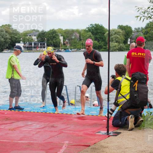 16.06.2024 - 7 Türme Triathlon KatJ http://msf.ph/oto/6317433 16.06.2024 11:53:41 Schwimmen 133, 309, 325, 346, 381, 385, 398, 445, 450, 456, 472, 520, 539, 572, 584, 620 meine-sportfotos.de