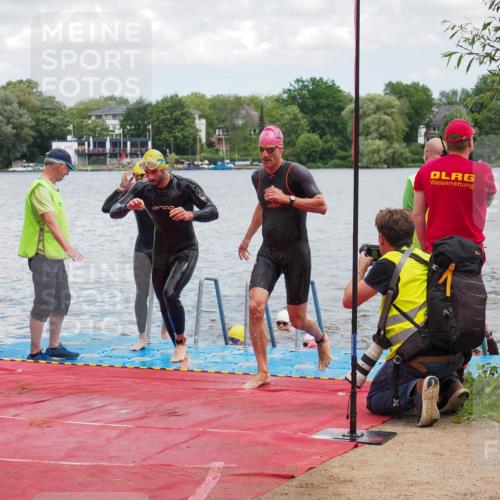 16.06.2024 - 7 Türme Triathlon KatJ http://msf.ph/oto/6317436 16.06.2024 11:53:41 Schwimmen 133, 309, 325, 346, 381, 385, 398, 445, 450, 456, 472, 520, 539, 572, 584, 620 meine-sportfotos.de
