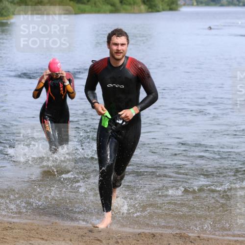 16.06.2024 - 26. Vierlanden-Triathlon Strokosch-Dieckow http://msf.ph/oto/6317443 16.06.2024 10:07:20 Schwimmen 202, 210, 211, 221, 202, 210, 211, 221 meine-sportfotos.de