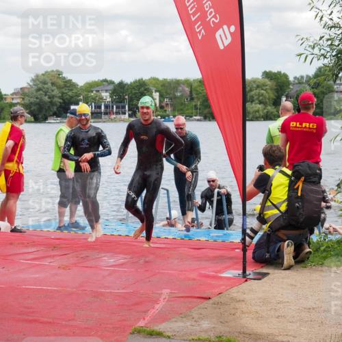 16.06.2024 - 7 Türme Triathlon KatJ http://msf.ph/oto/6317492 16.06.2024 11:53:46 Schwimmen 133, 309, 325, 346, 385, 398, 445, 450, 456, 472, 498, 520, 539, 572, 584, 620 meine-sportfotos.de