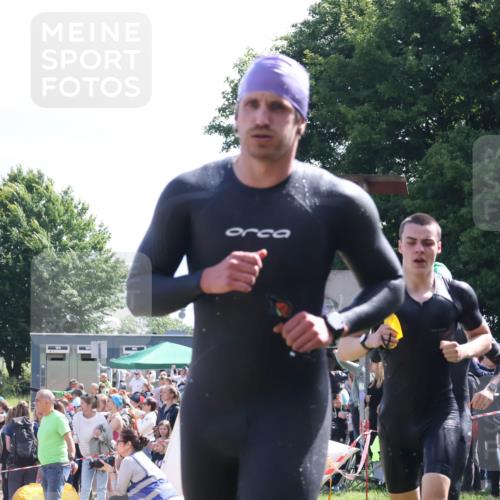 16.06.2024 - 26. Vierlanden-Triathlon Lena Gebhardt http://msf.ph/oto/6317518 16.06.2024 10:55:13 Schwimmen 243, 332, 343, 243, 332, 343 meine-sportfotos.de