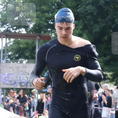 16.06.2024 - 26. Vierlanden-Triathlon Lena Gebhardt http://msf.ph/oto/6317640 16.06.2024 10:55:59 Schwimmen 233, 278, 293, 294, 308, 318, 321, 326, 333, 233, 278, 293, 294, 308, 318, 321, 326, 333 meine-sportfotos.de