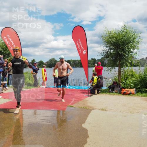 16.06.2024 - 7 Türme Triathlon KatJ http://msf.ph/oto/6317649 16.06.2024 11:54:03 Schwimmen 133, 309, 318, 340, 385, 445, 498, 509, 528, 547, 584, 607 meine-sportfotos.de