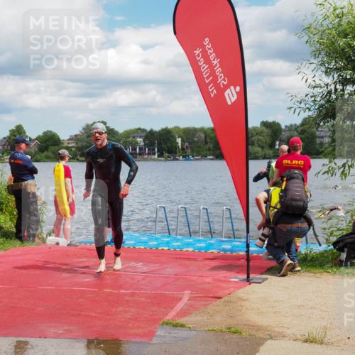 16.06.2024 - 7 Türme Triathlon KatJ http://msf.ph/oto/6317659 16.06.2024 11:54:06 Schwimmen 133, 309, 318, 340, 342, 385, 445, 461, 498, 509, 528, 547, 584, 607 meine-sportfotos.de