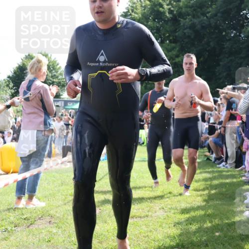 16.06.2024 - 26. Vierlanden-Triathlon Lena Gebhardt http://msf.ph/oto/6317680 16.06.2024 10:56:02 Schwimmen 233, 278, 293, 294, 308, 310, 318, 321, 326, 333, 339, 233, 278, 293, 294, 308, 310, 318, 321, 326, 333, 339 meine-sportfotos.de