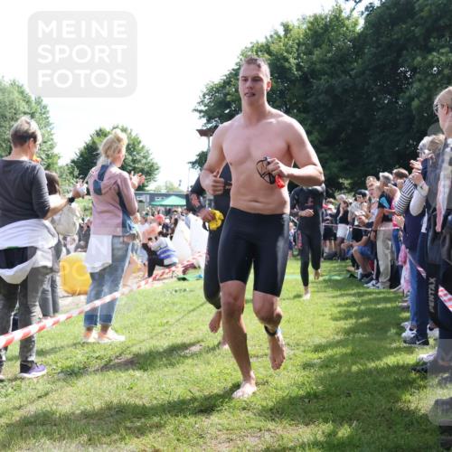 16.06.2024 - 26. Vierlanden-Triathlon Lena Gebhardt http://msf.ph/oto/6317693 16.06.2024 10:56:04 Schwimmen 233, 278, 293, 294, 310, 318, 321, 326, 333, 339, 233, 278, 293, 294, 310, 318, 321, 326, 333, 339 meine-sportfotos.de