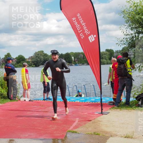 16.06.2024 - 7 Türme Triathlon KatJ http://msf.ph/oto/6317695 16.06.2024 11:54:09 Schwimmen 133, 309, 318, 340, 342, 385, 461, 498, 509, 524, 528, 547, 584, 607 meine-sportfotos.de