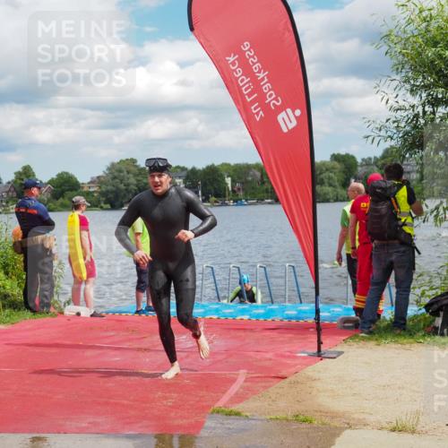 16.06.2024 - 7 Türme Triathlon KatJ http://msf.ph/oto/6317700 16.06.2024 11:54:09 Schwimmen 133, 309, 318, 340, 342, 385, 461, 498, 509, 524, 528, 547, 584, 607 meine-sportfotos.de