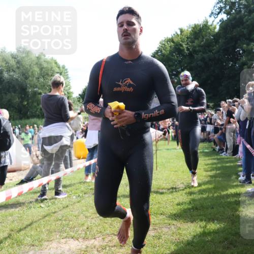 16.06.2024 - 26. Vierlanden-Triathlon Lena Gebhardt http://msf.ph/oto/6317712 16.06.2024 10:56:05 Schwimmen 278, 293, 294, 310, 318, 321, 326, 333, 336, 339, 278, 293, 294, 310, 318, 321, 326, 333, 336, 339 meine-sportfotos.de