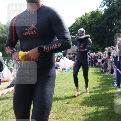 16.06.2024 - 26. Vierlanden-Triathlon Lena Gebhardt http://msf.ph/oto/6317717 16.06.2024 10:56:05 Schwimmen 278, 293, 294, 310, 318, 321, 326, 333, 336, 339, 278, 293, 294, 310, 318, 321, 326, 333, 336, 339 meine-sportfotos.de