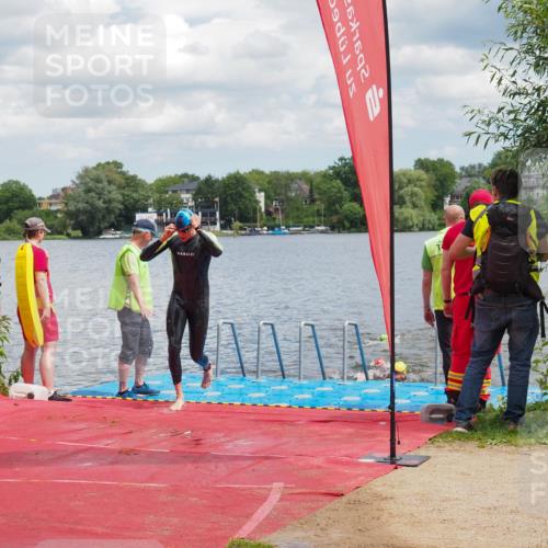 16.06.2024 - 7 Türme Triathlon KatJ http://msf.ph/oto/6317724 16.06.2024 11:54:14 Schwimmen 133, 309, 310, 318, 340, 342, 385, 461, 498, 501, 509, 524, 528, 533, 547, 607 meine-sportfotos.de