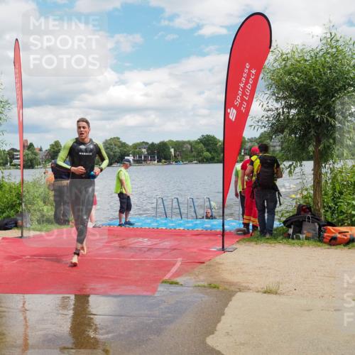 16.06.2024 - 7 Türme Triathlon KatJ http://msf.ph/oto/6317742 16.06.2024 11:54:15 Schwimmen 133, 309, 310, 318, 340, 342, 385, 461, 498, 501, 509, 524, 528, 533, 547, 607 meine-sportfotos.de