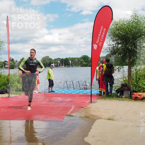 16.06.2024 - 7 Türme Triathlon KatJ http://msf.ph/oto/6317745 16.06.2024 11:54:15 Schwimmen 133, 309, 310, 318, 340, 342, 385, 461, 498, 501, 509, 524, 528, 533, 547, 607 meine-sportfotos.de
