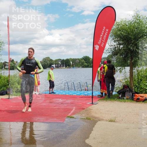 16.06.2024 - 7 Türme Triathlon KatJ http://msf.ph/oto/6317748 16.06.2024 11:54:16 Schwimmen 133, 310, 318, 340, 342, 385, 461, 498, 501, 509, 524, 528, 533, 547, 607 meine-sportfotos.de