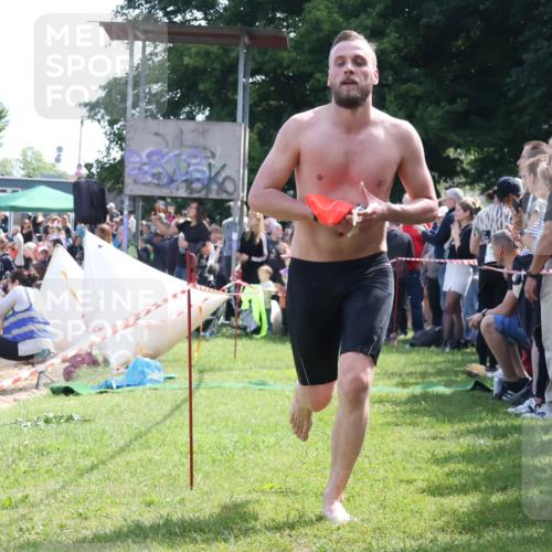 16.06.2024 - 26. Vierlanden-Triathlon Lena Gebhardt http://msf.ph/oto/6317750 16.06.2024 10:56:10 Schwimmen 278, 301, 310, 314, 318, 326, 336, 339, 278, 301, 310, 314, 318, 326, 336, 339 meine-sportfotos.de