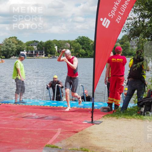 16.06.2024 - 7 Türme Triathlon KatJ http://msf.ph/oto/6317752 16.06.2024 11:54:21 Schwimmen 133, 310, 318, 340, 342, 385, 461, 498, 501, 509, 524, 528, 533, 543, 547, 607, 610 meine-sportfotos.de