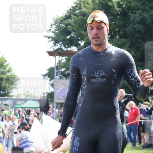 16.06.2024 - 26. Vierlanden-Triathlon Lena Gebhardt http://msf.ph/oto/6317786 16.06.2024 10:56:14 Schwimmen 256, 282, 301, 310, 314, 318, 336, 339, 256, 282, 301, 310, 314, 318, 336, 339 meine-sportfotos.de