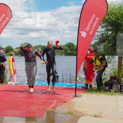 16.06.2024 - 7 Türme Triathlon KatJ http://msf.ph/oto/6317798 16.06.2024 11:54:27 Schwimmen 310, 318, 340, 342, 388, 461, 484, 498, 501, 509, 524, 528, 533, 543, 547, 585, 607, 610 meine-sportfotos.de
