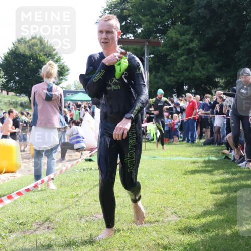 16.06.2024 - 26. Vierlanden-Triathlon Lena Gebhardt http://msf.ph/oto/6317800 16.06.2024 10:56:17 Schwimmen 256, 274, 282, 301, 310, 314, 318, 336, 339, 256, 274, 282, 301, 310, 314, 318, 336, 339 meine-sportfotos.de