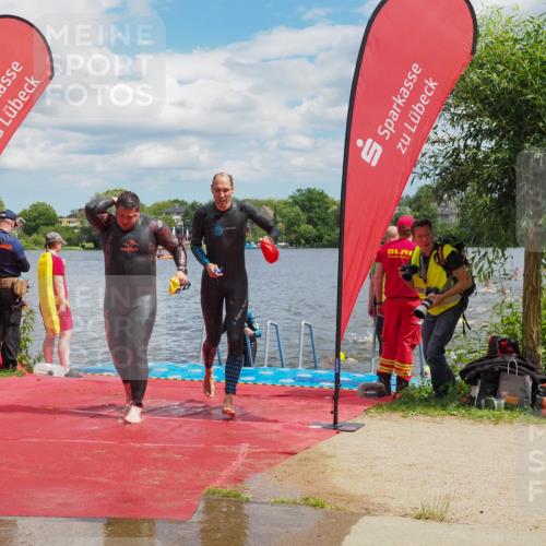 16.06.2024 - 7 Türme Triathlon KatJ http://msf.ph/oto/6317802 16.06.2024 11:54:27 Schwimmen 310, 318, 340, 342, 388, 461, 484, 498, 501, 509, 524, 528, 533, 543, 547, 585, 607, 610 meine-sportfotos.de