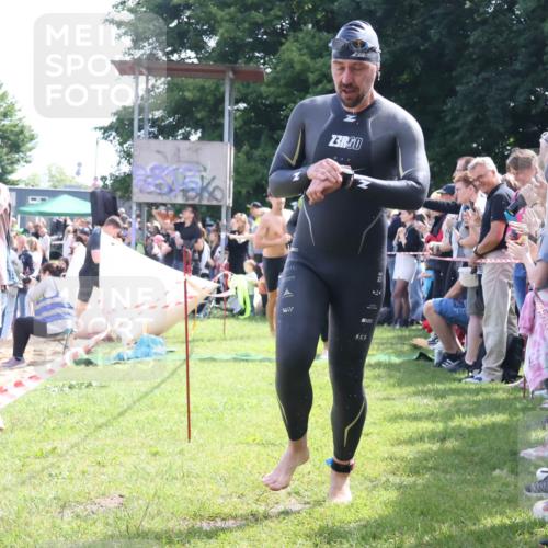 16.06.2024 - 26. Vierlanden-Triathlon Lena Gebhardt http://msf.ph/oto/6317818 16.06.2024 10:56:20 Schwimmen 256, 274, 282, 301, 310, 314, 336, 339, 256, 274, 282, 301, 310, 314, 336, 339 meine-sportfotos.de