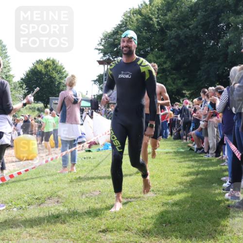 16.06.2024 - 26. Vierlanden-Triathlon Lena Gebhardt http://msf.ph/oto/6317836 16.06.2024 10:56:23 Schwimmen 256, 274, 282, 301, 314, 336, 353, 256, 274, 282, 301, 314, 336, 353 meine-sportfotos.de