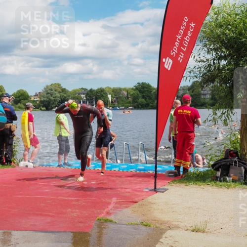 16.06.2024 - 7 Türme Triathlon KatJ http://msf.ph/oto/6317861 16.06.2024 11:54:35 Schwimmen 310, 311, 318, 321, 342, 383, 388, 394, 461, 484, 490, 501, 509, 524, 528, 533, 543, 547, 585, 607, 610 meine-sportfotos.de