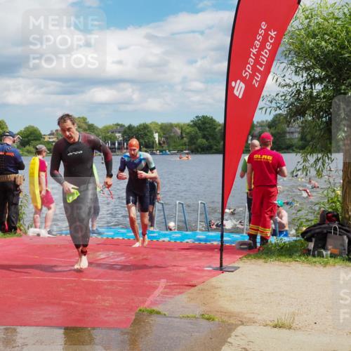 16.06.2024 - 7 Türme Triathlon KatJ http://msf.ph/oto/6317875 16.06.2024 11:54:35 Schwimmen 310, 311, 318, 321, 342, 383, 388, 394, 461, 484, 490, 501, 509, 524, 528, 533, 543, 547, 585, 607, 610 meine-sportfotos.de