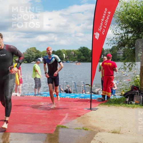 16.06.2024 - 7 Türme Triathlon KatJ http://msf.ph/oto/6317877 16.06.2024 11:54:36 Schwimmen 310, 311, 318, 321, 342, 364, 383, 388, 394, 461, 484, 490, 501, 509, 524, 528, 533, 543, 547, 585, 607, 610 meine-sportfotos.de