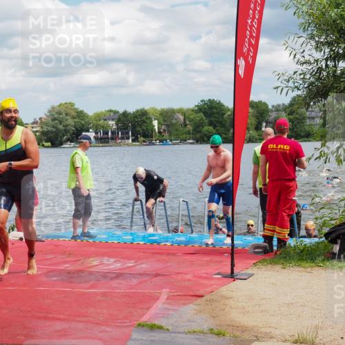 16.06.2024 - 7 Türme Triathlon KatJ http://msf.ph/oto/6317904 16.06.2024 11:54:39 Schwimmen 310, 311, 318, 321, 342, 364, 383, 388, 394, 446, 461, 484, 490, 501, 509, 524, 528, 533, 543, 547, 585, 607, 610 meine-sportfotos.de