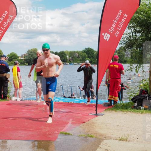 16.06.2024 - 7 Türme Triathlon KatJ http://msf.ph/oto/6317928 16.06.2024 11:54:42 Schwimmen 310, 311, 318, 321, 342, 364, 383, 388, 394, 420, 446, 461, 484, 490, 501, 524, 528, 533, 543, 547, 585, 607, 610 meine-sportfotos.de