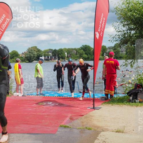 16.06.2024 - 7 Türme Triathlon KatJ http://msf.ph/oto/6317948 16.06.2024 11:54:45 Schwimmen 310, 311, 318, 321, 342, 364, 383, 388, 394, 412, 420, 446, 461, 484, 490, 501, 524, 528, 533, 543, 547, 585, 610 meine-sportfotos.de