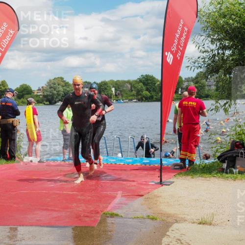 16.06.2024 - 7 Türme Triathlon KatJ http://msf.ph/oto/6317963 16.06.2024 11:54:46 Schwimmen 310, 311, 318, 321, 342, 364, 383, 388, 394, 412, 420, 446, 461, 477, 484, 490, 501, 524, 528, 533, 543, 547, 585, 610 meine-sportfotos.de