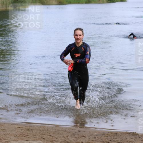 16.06.2024 - 26. Vierlanden-Triathlon Strokosch-Dieckow http://msf.ph/oto/6317964 16.06.2024 10:08:41 Schwimmen 183, 183 meine-sportfotos.de