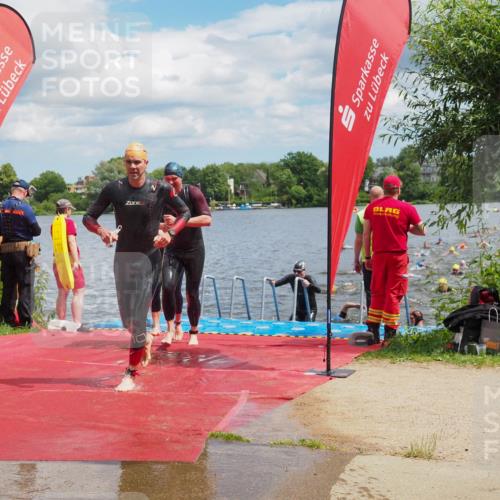16.06.2024 - 7 Türme Triathlon KatJ http://msf.ph/oto/6317969 16.06.2024 11:54:47 Schwimmen 310, 311, 318, 321, 342, 364, 383, 388, 394, 412, 420, 446, 461, 477, 479, 484, 490, 501, 524, 533, 543, 547, 585, 610 meine-sportfotos.de