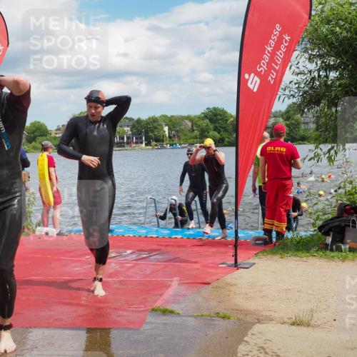16.06.2024 - 7 Türme Triathlon KatJ http://msf.ph/oto/6317994 16.06.2024 11:54:49 Schwimmen 310, 311, 321, 342, 364, 383, 386, 388, 394, 412, 420, 446, 461, 477, 479, 484, 490, 501, 524, 533, 543, 547, 585, 610 meine-sportfotos.de