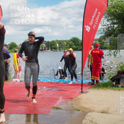 16.06.2024 - 7 Türme Triathlon KatJ http://msf.ph/oto/6317997 16.06.2024 11:54:49 Schwimmen 310, 311, 321, 342, 364, 383, 386, 388, 394, 412, 420, 446, 461, 477, 479, 484, 490, 501, 524, 533, 543, 547, 585, 610 meine-sportfotos.de
