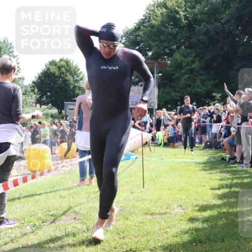 16.06.2024 - 26. Vierlanden-Triathlon Lena Gebhardt http://msf.ph/oto/6318017 16.06.2024 10:56:59 Schwimmen 231, 287, 289, 313, 324, 352, 231, 287, 289, 313, 324, 352 meine-sportfotos.de