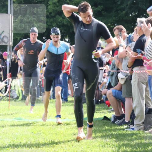 16.06.2024 - 26. Vierlanden-Triathlon Lena Gebhardt http://msf.ph/oto/6318024 16.06.2024 10:57:01 Schwimmen 287, 289, 313, 324, 352, 287, 289, 313, 324, 352 meine-sportfotos.de