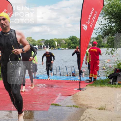 16.06.2024 - 7 Türme Triathlon KatJ http://msf.ph/oto/6318032 16.06.2024 11:54:52 Schwimmen 310, 311, 321, 323, 364, 383, 386, 388, 394, 412, 420, 446, 461, 477, 479, 484, 490, 501, 524, 533, 543, 585, 610 meine-sportfotos.de
