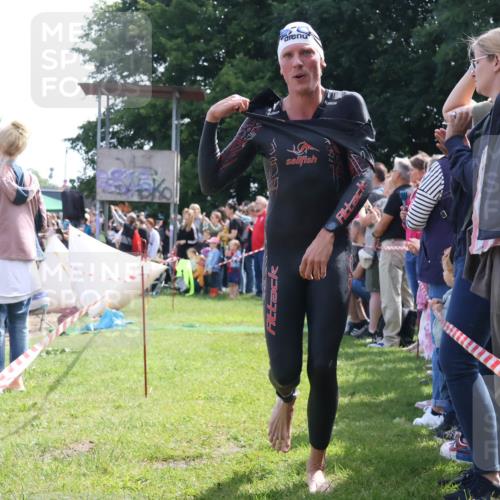 16.06.2024 - 26. Vierlanden-Triathlon Lena Gebhardt http://msf.ph/oto/6318072 16.06.2024 10:57:07 Schwimmen 228, 287, 289, 313, 329, 348, 228, 287, 289, 313, 329, 348 meine-sportfotos.de