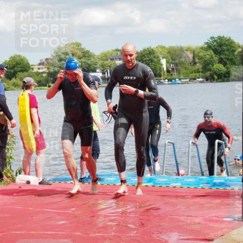 16.06.2024 - 7 Türme Triathlon KatJ http://msf.ph/oto/6318087 16.06.2024 11:55:00 Schwimmen 311, 321, 323, 341, 364, 373, 383, 386, 388, 394, 412, 420, 446, 477, 479, 484, 490, 493, 497, 532, 533, 543, 563, 564, 585, 610 meine-sportfotos.de