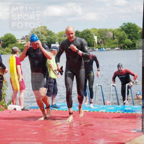 16.06.2024 - 7 Türme Triathlon KatJ http://msf.ph/oto/6318095 16.06.2024 11:55:00 Schwimmen 311, 321, 323, 341, 364, 373, 383, 386, 388, 394, 412, 420, 446, 477, 479, 484, 490, 493, 497, 532, 533, 543, 563, 564, 585, 610 meine-sportfotos.de